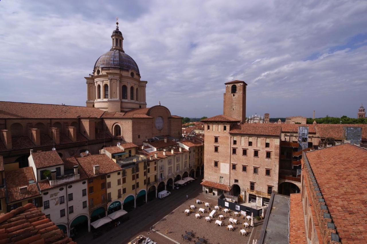 Agora Residenza Aparthotel Mantova Luaran gambar