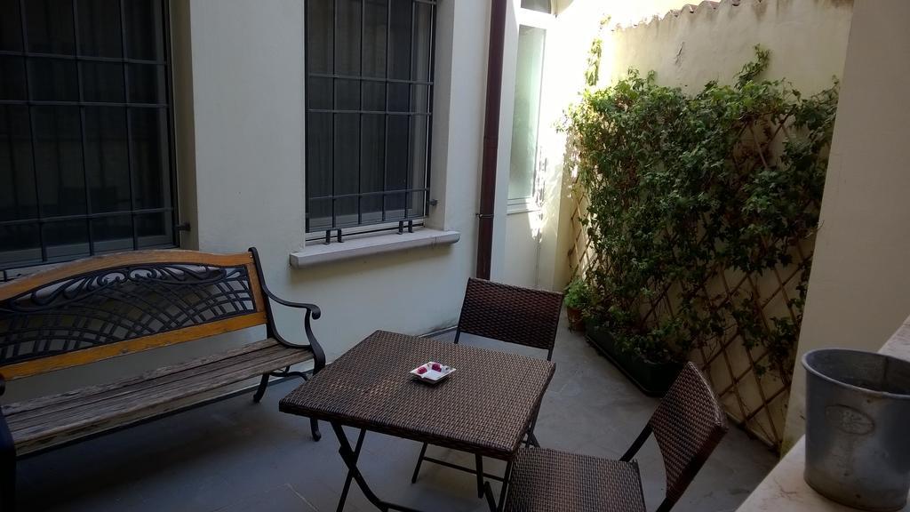 Agora Residenza Aparthotel Mantova Bilik gambar