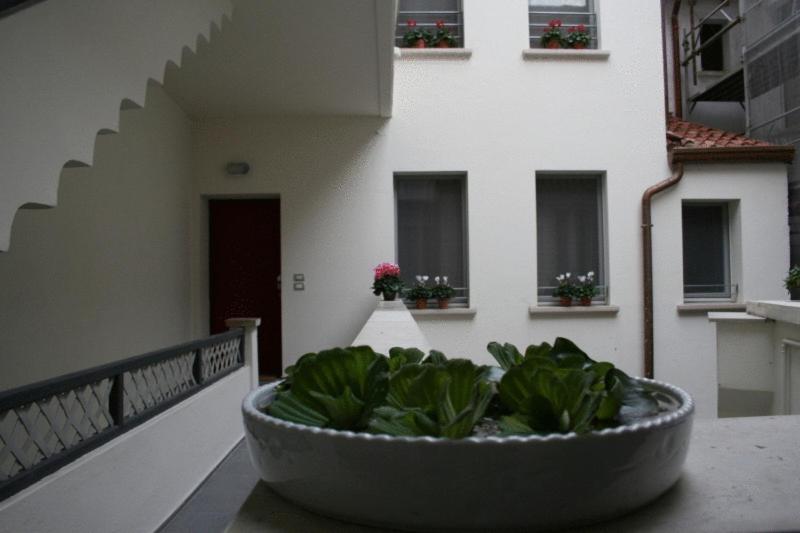 Agora Residenza Aparthotel Mantova Luaran gambar