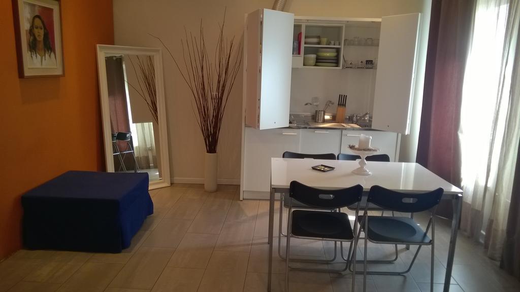 Agora Residenza Aparthotel Mantova Luaran gambar